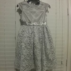 Girls size 8 dress